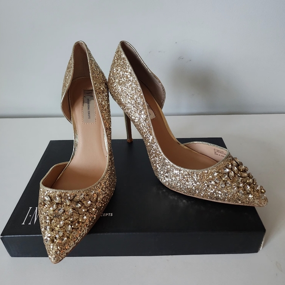 🔥INC International Concept Sparkling Gold Shoes - Picture 3 of 17